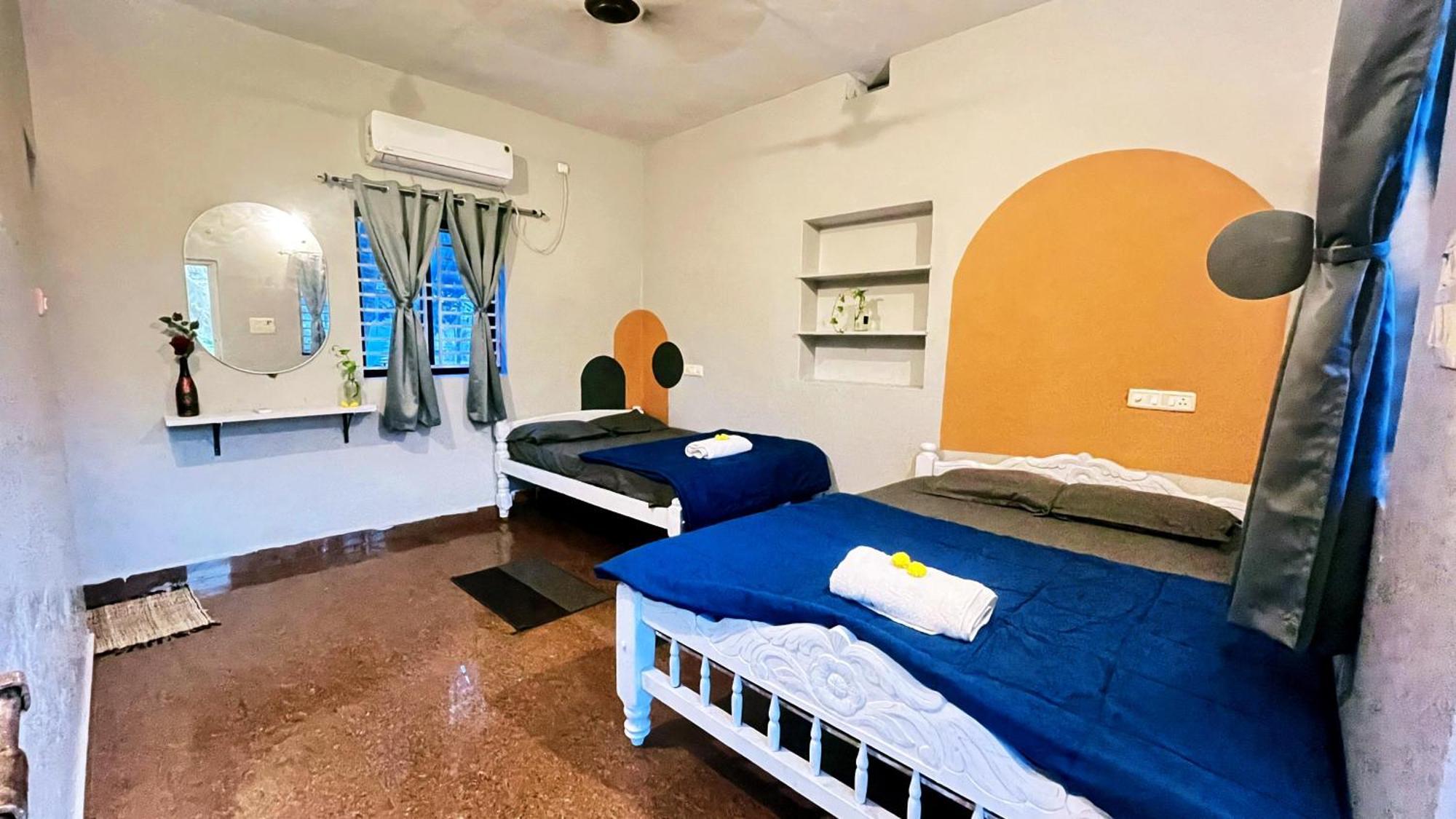 Gokarna Beach Stays By Tune Of Ocean Exterior photo