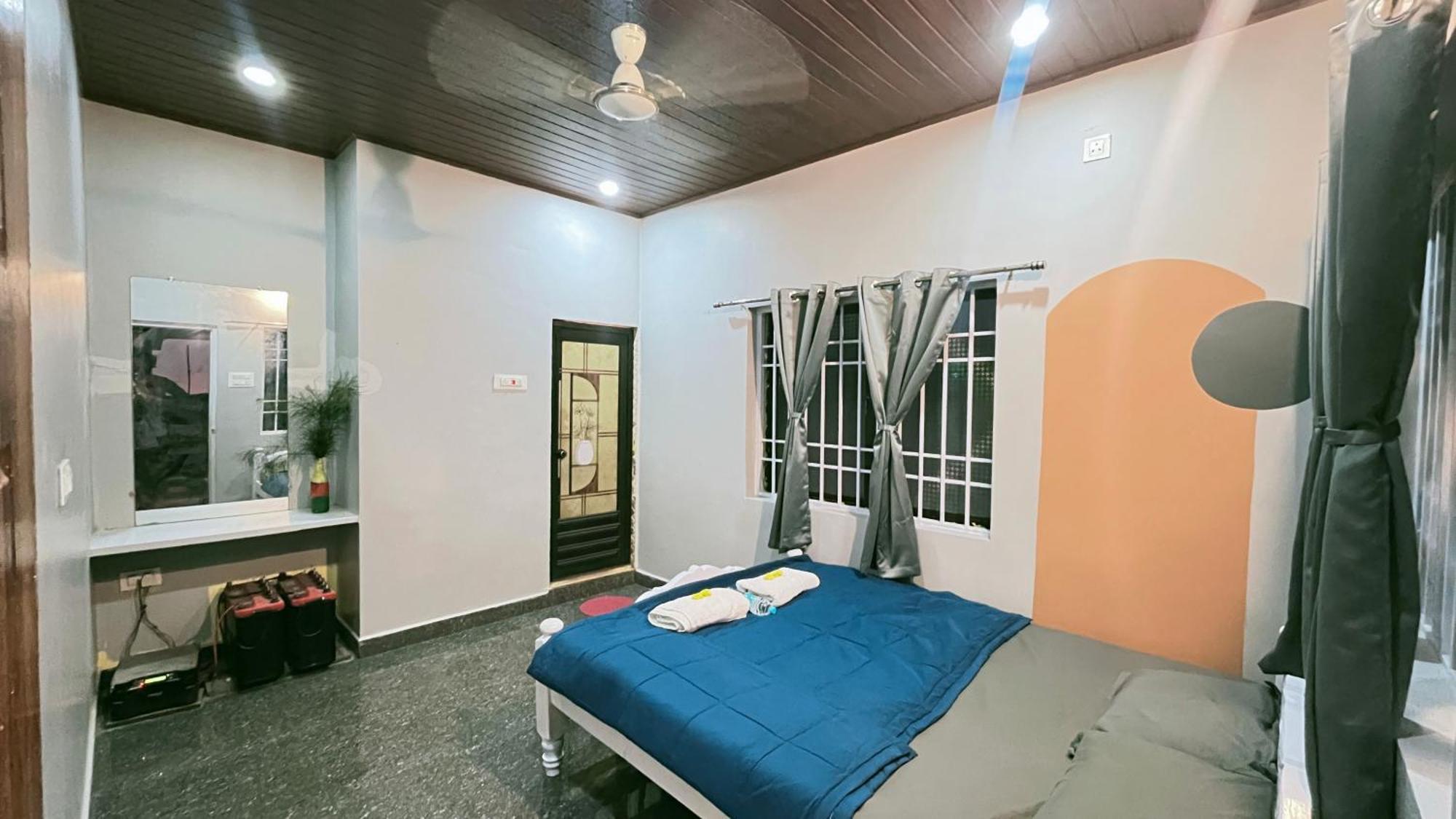 Gokarna Beach Stays By Tune Of Ocean Exterior photo